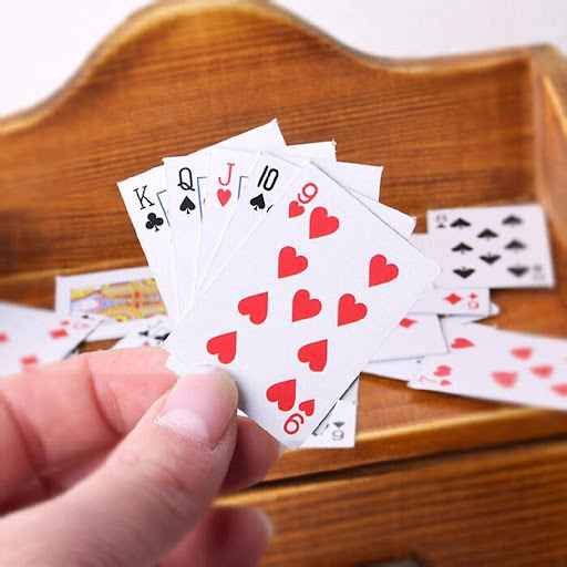 Hướng dẫn chi tiết cách quay mini poker đơn giản – dễ hiểu